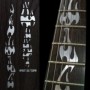 Sticker guitare touche flammes métallique
