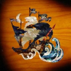 Grand sticker guitare bateau pirate